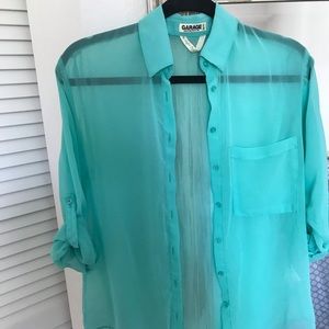 Quarter sleeve blouse